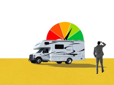 RV on a credit score gauge representing the minimum credit score for an RV loan