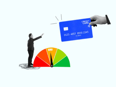 man with 580 credit score reaching for a credit card